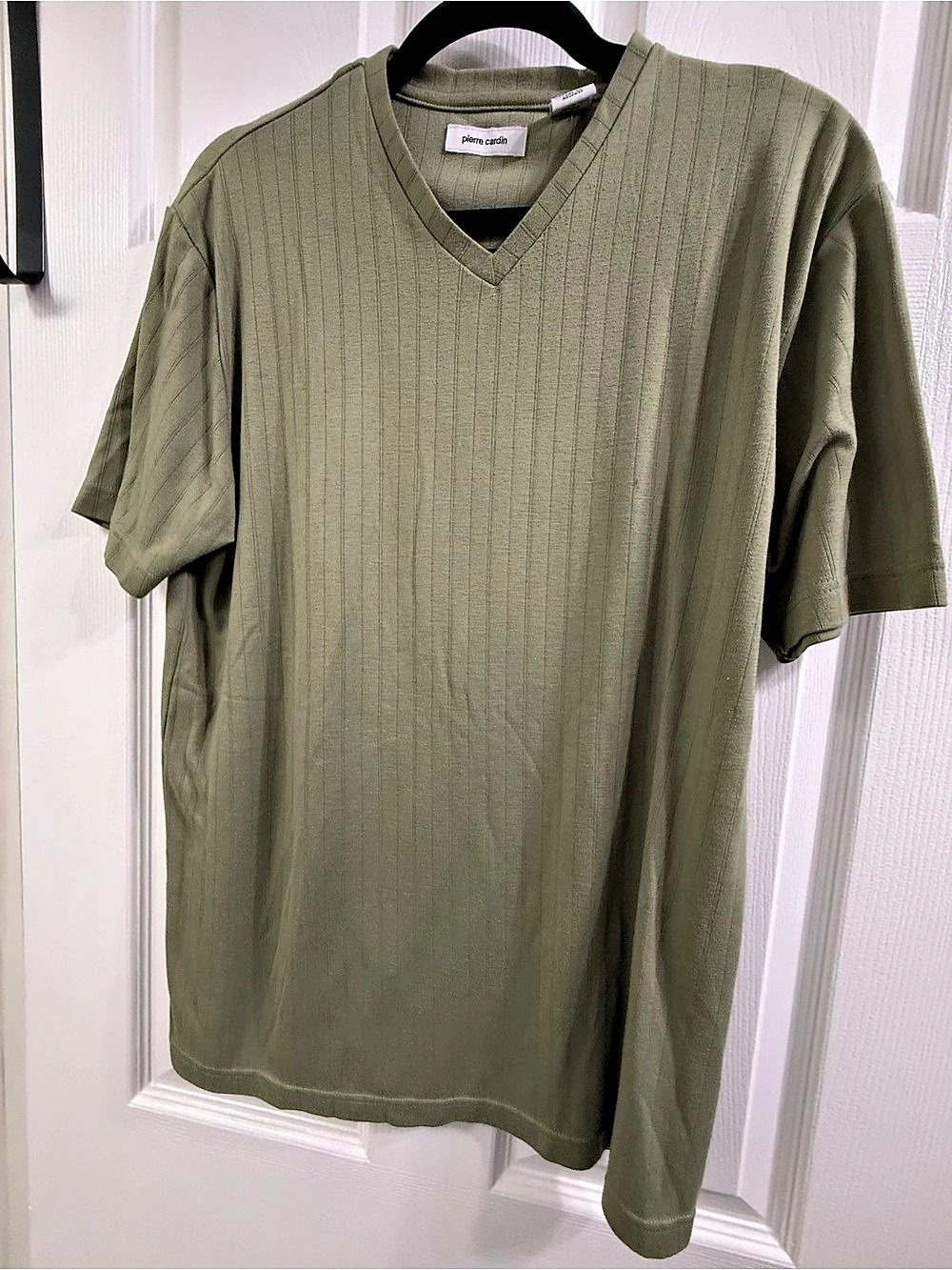 Pierre Cardin Ribbed V-Neck Short Sleeve Shirt Size Large